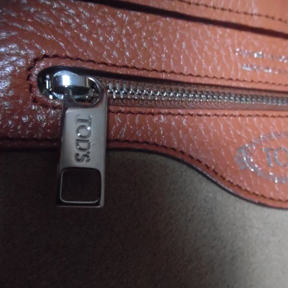 Tod's Brown Leather Mini Wave Top Handle Studs Backpack Crossbody Handbag Purse - Picture 16 of 16